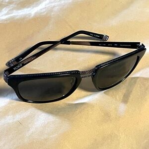 TUMI BOLTE UF BLACK SUNGLASSES POLARIZED FLAWLESS
